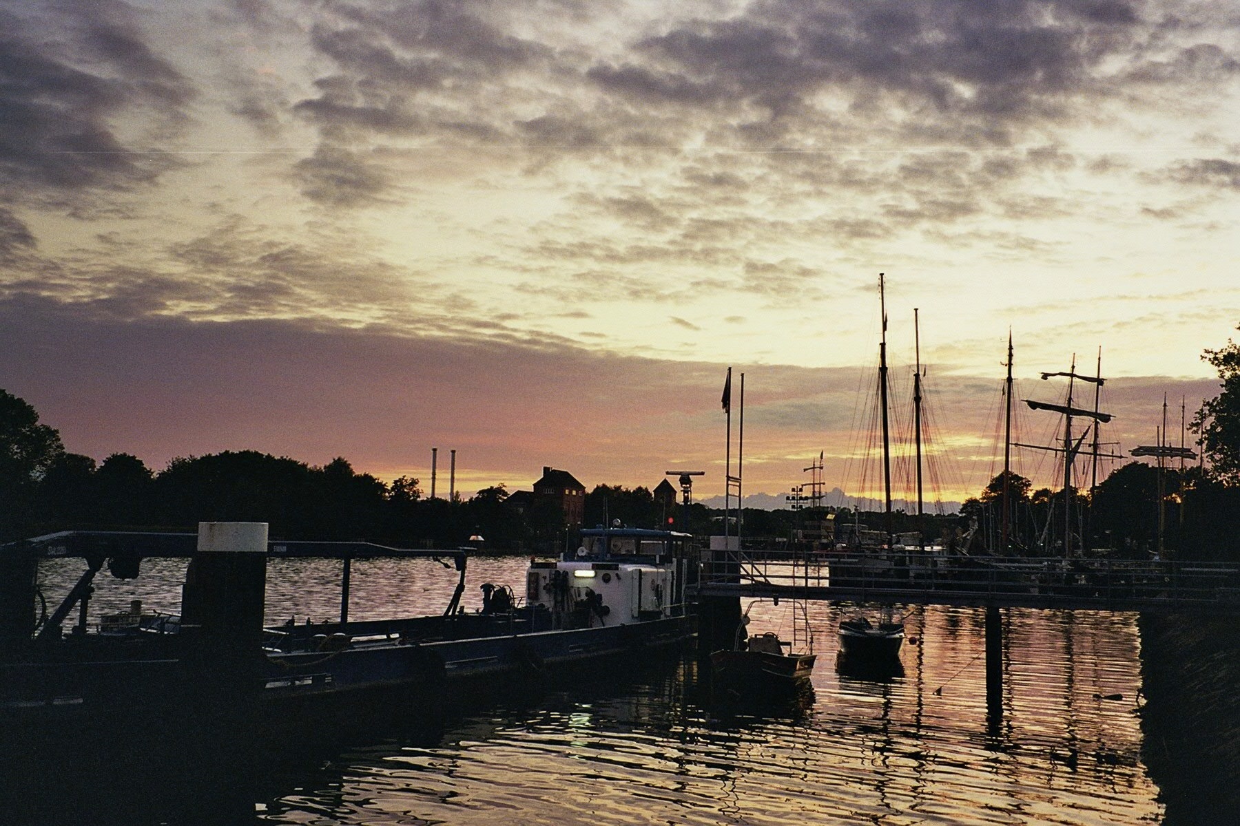 Abendstimmung im Hafen Holtenau